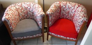 Fauteuil tonneau coussin DAVIS tissus casal oméga et amara