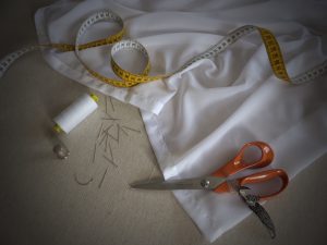 couture tapisserie décor de fenêtre