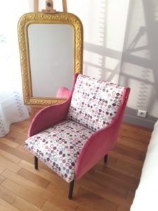 Chauffeuse Vintage Pois Parme Violet Omega Casal Velours